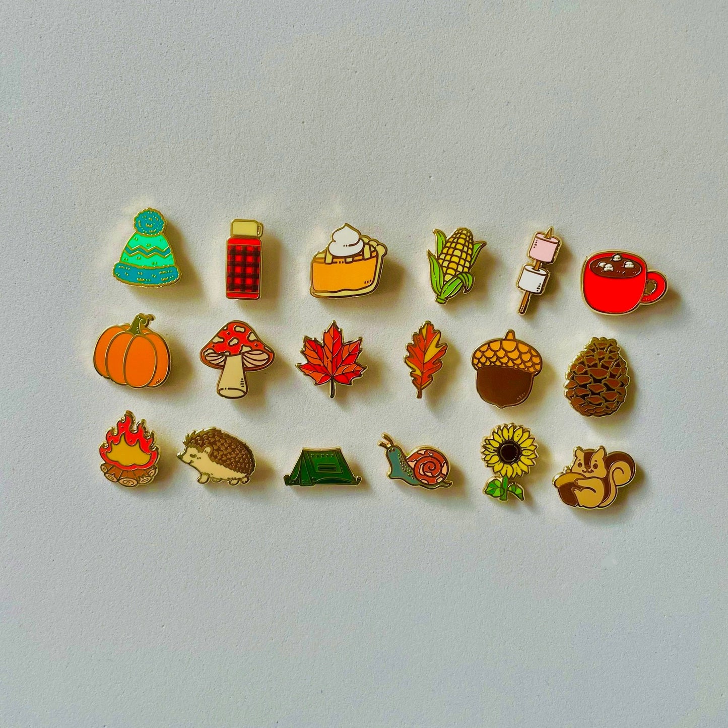slice of pumpkin pie mini enamel pin, Thanksgiving dinner Halloween Gift, Harvest, Fall lanyard decor, Autumn gift under 15, comfort food,