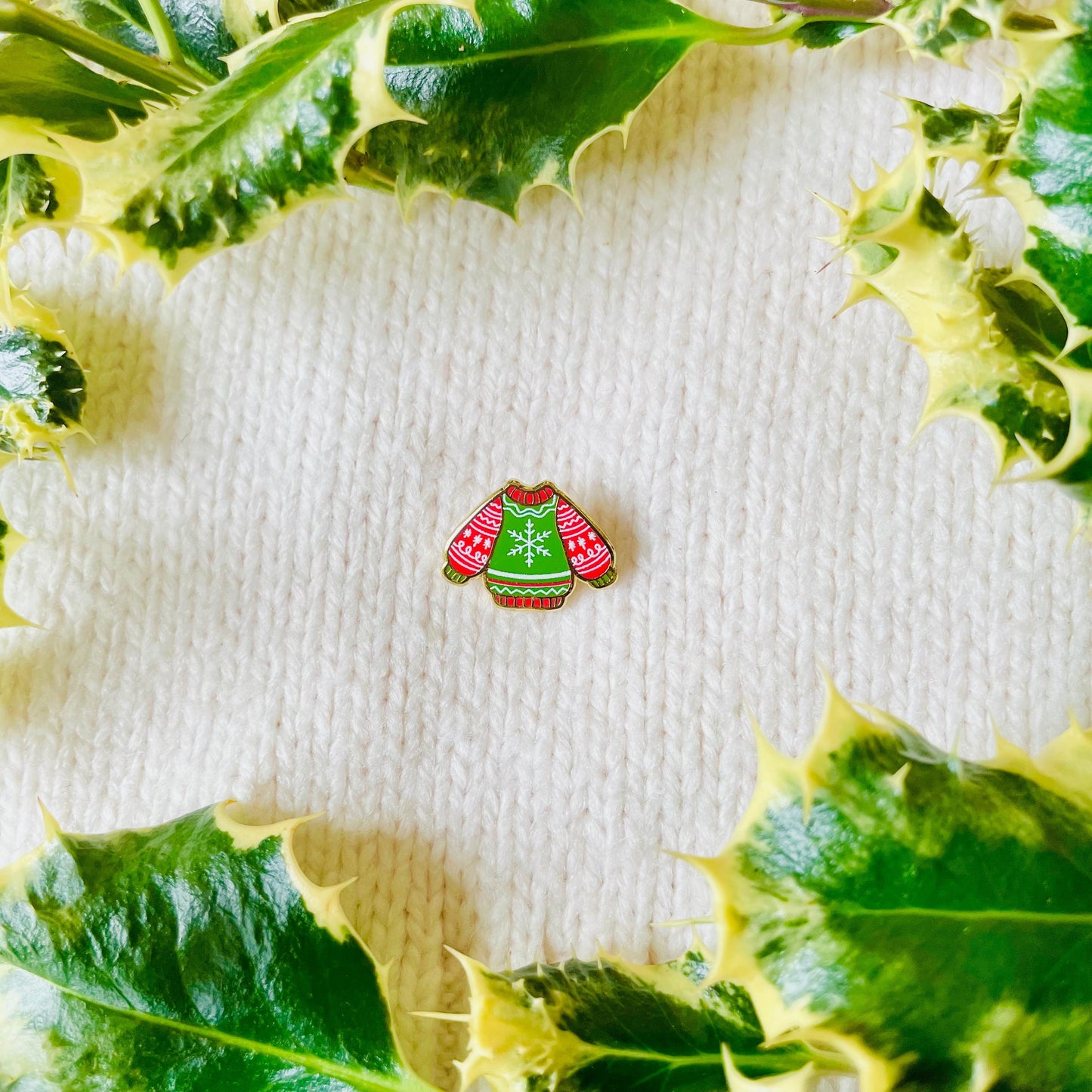 Ugly sweater Christmas jumper gold hard enamel pin