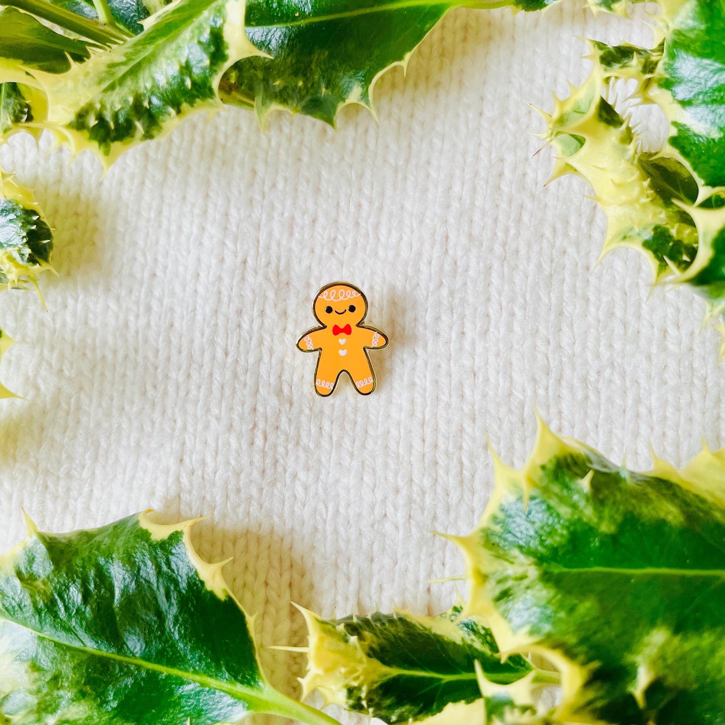 Gingerbread man gold hard enamel cute mini lapel pin