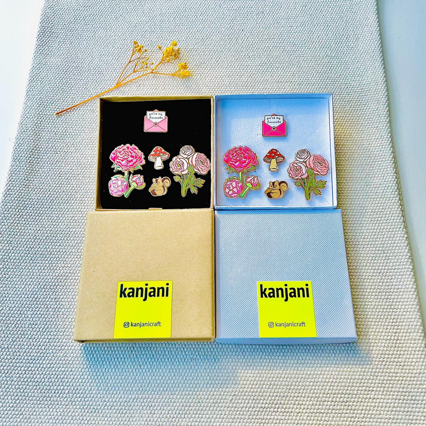 You’re my favourite flowers enamel pins gift box, friendship gift for her, romantic present, gift for him, gift for sister, gift for her