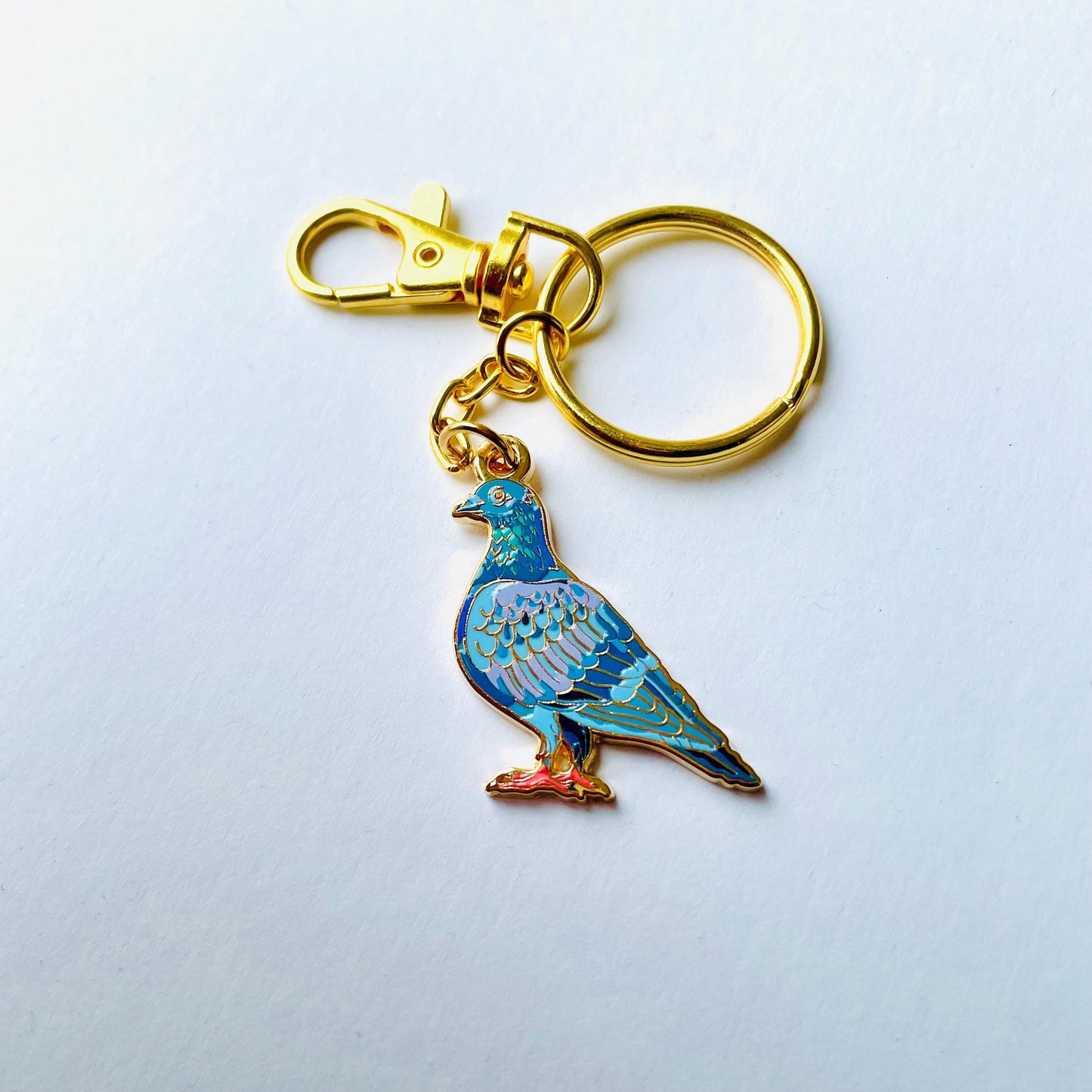 Pigeon Rock Dove gold hard Enamel keychain