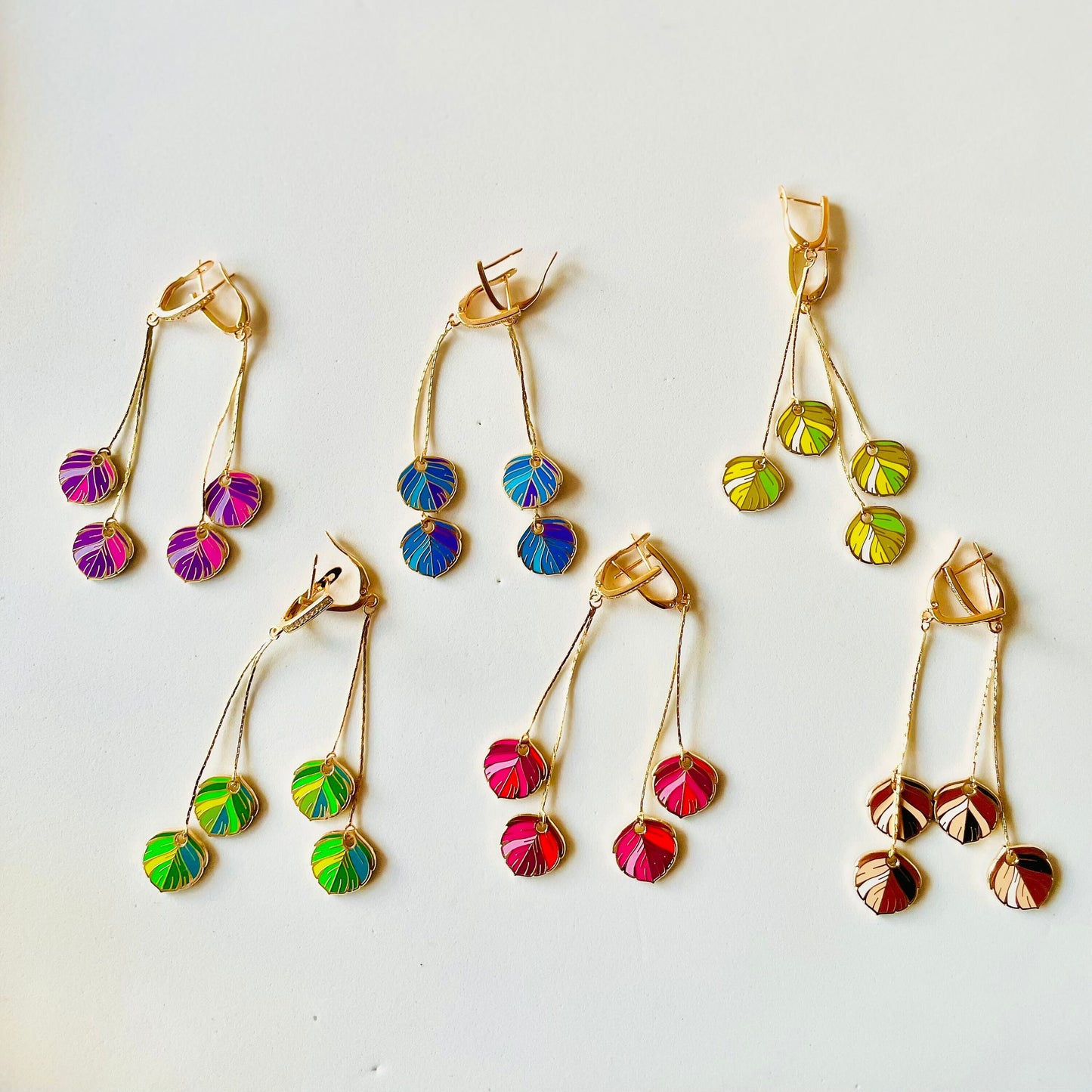 Colourful enamel Feather Cubic Zirconia Dangle Drop clasp Earring, 18k gold-plated, Gift for her, Nature inspired jewelry, Minimalist