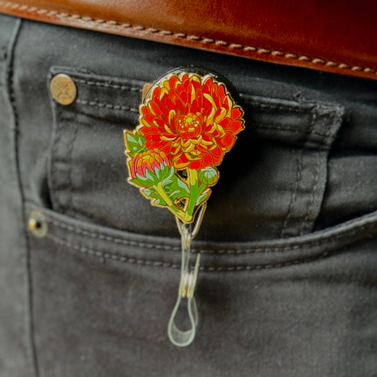 Valeria Chrysanthemum Flower Enamel retractable Badge Reel, Secret Santa gift, Gift under 20, Teacher gift, Nurse gift, Floral flower Gift
