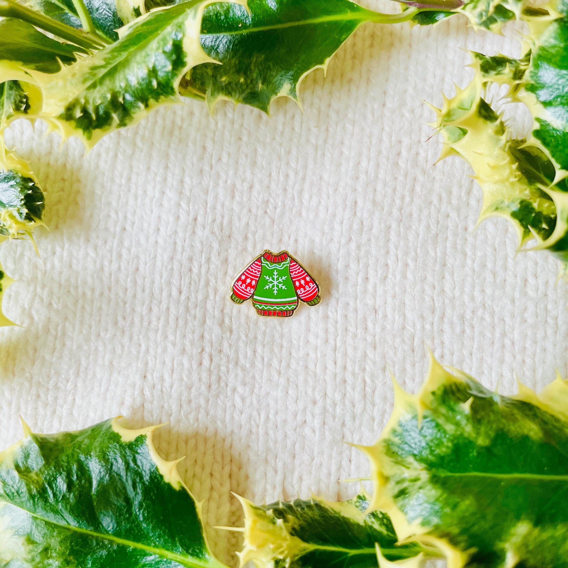 Ugly sweater Christmas jumper gold hard enamel pin