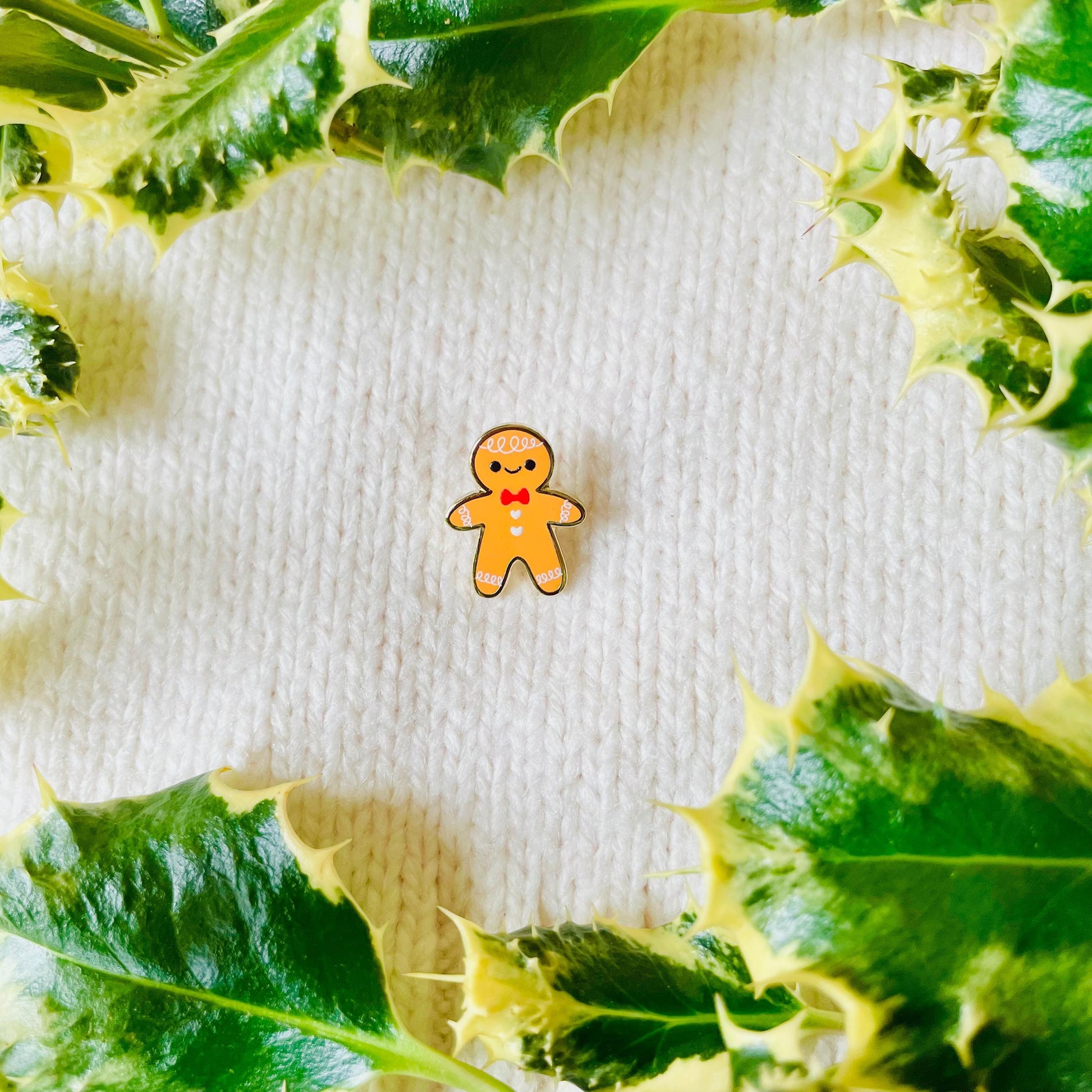 Gingerbread man gold hard enamel cute mini lapel pin
