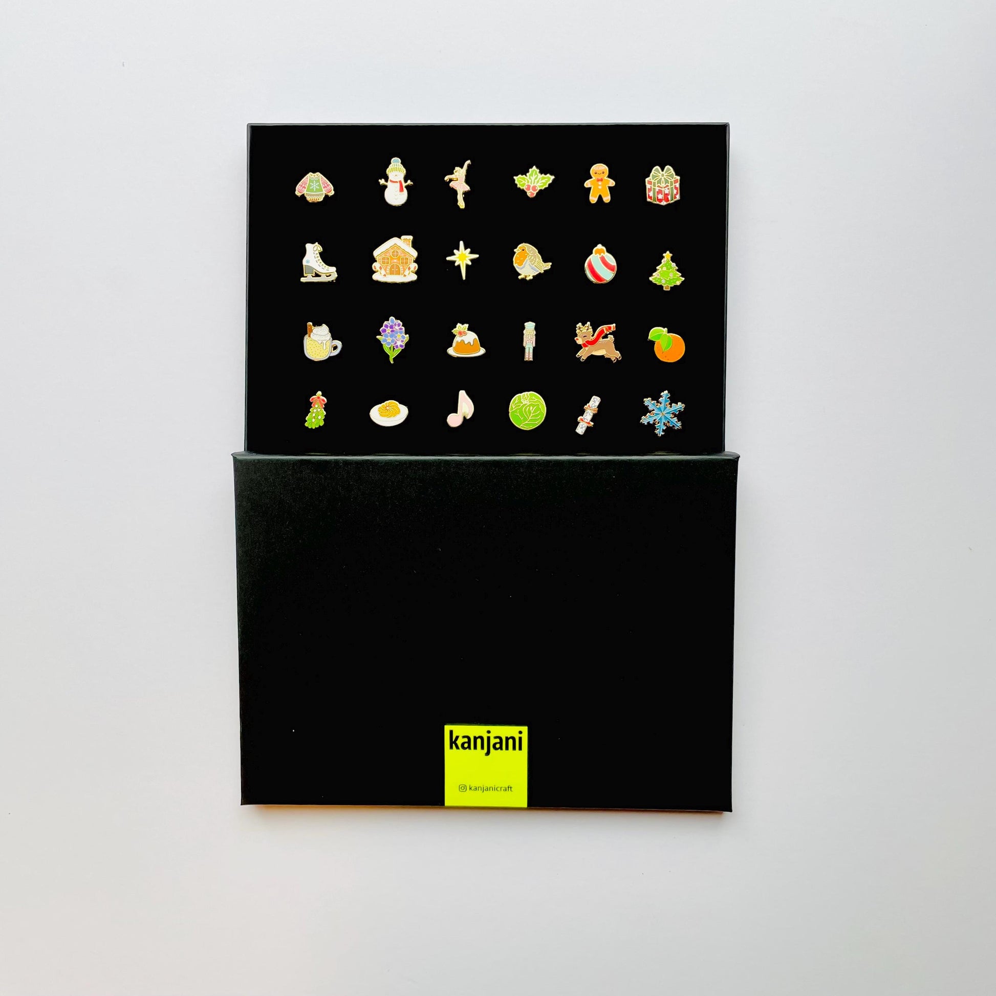 Avocado Enamel Pin, Vegetable bean gift, healthy vegan lapel badge, Autumn harvest farm decor