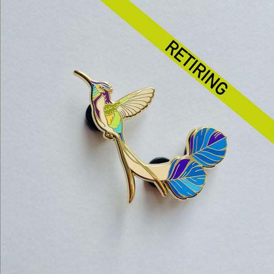 Marvelous Spatuletail Enamel pin gift, bird lapel Badge Brooch, Peru, Hummingbird, Quetzal, pigeon, Blue