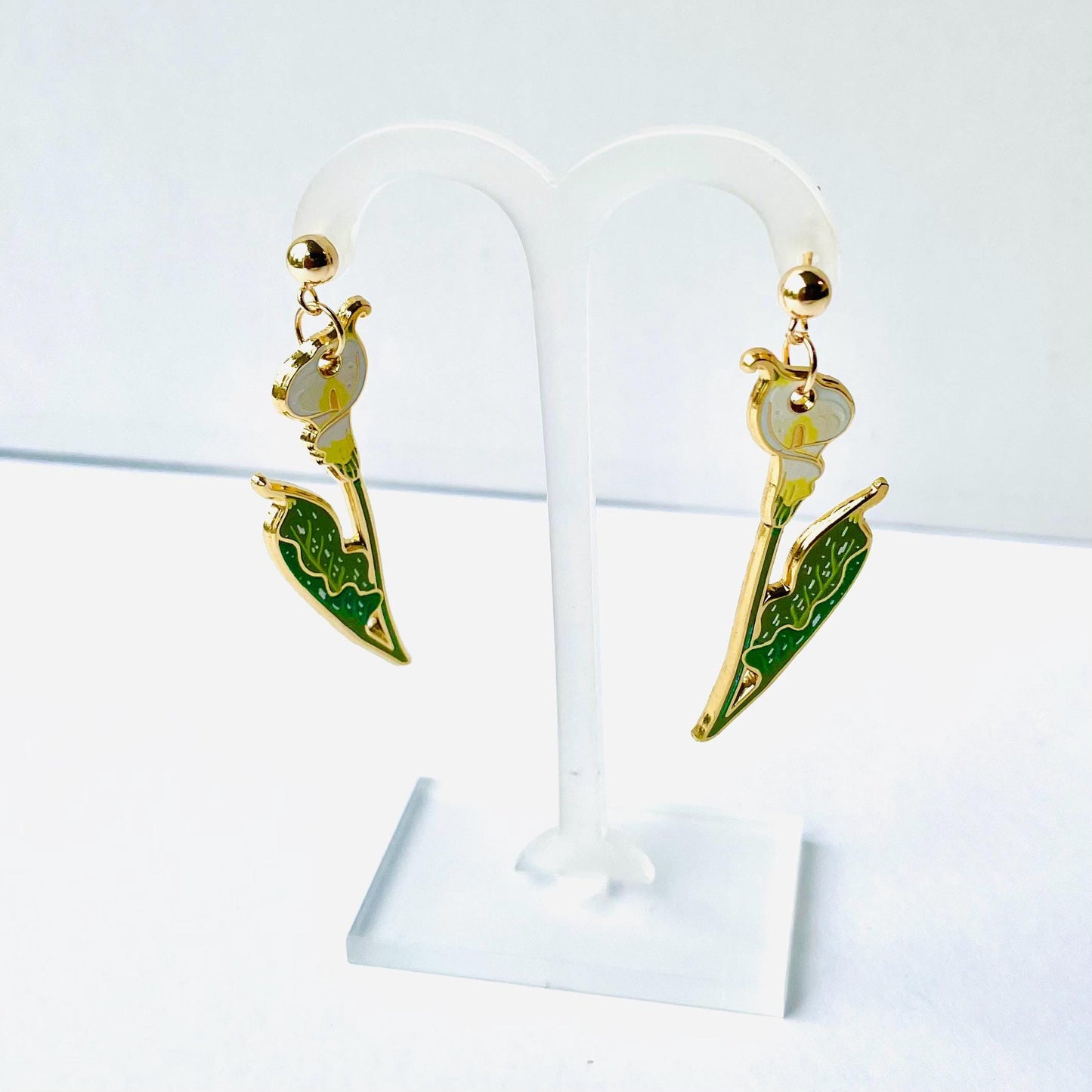 Calla Lily stud gold hard enamel earrings