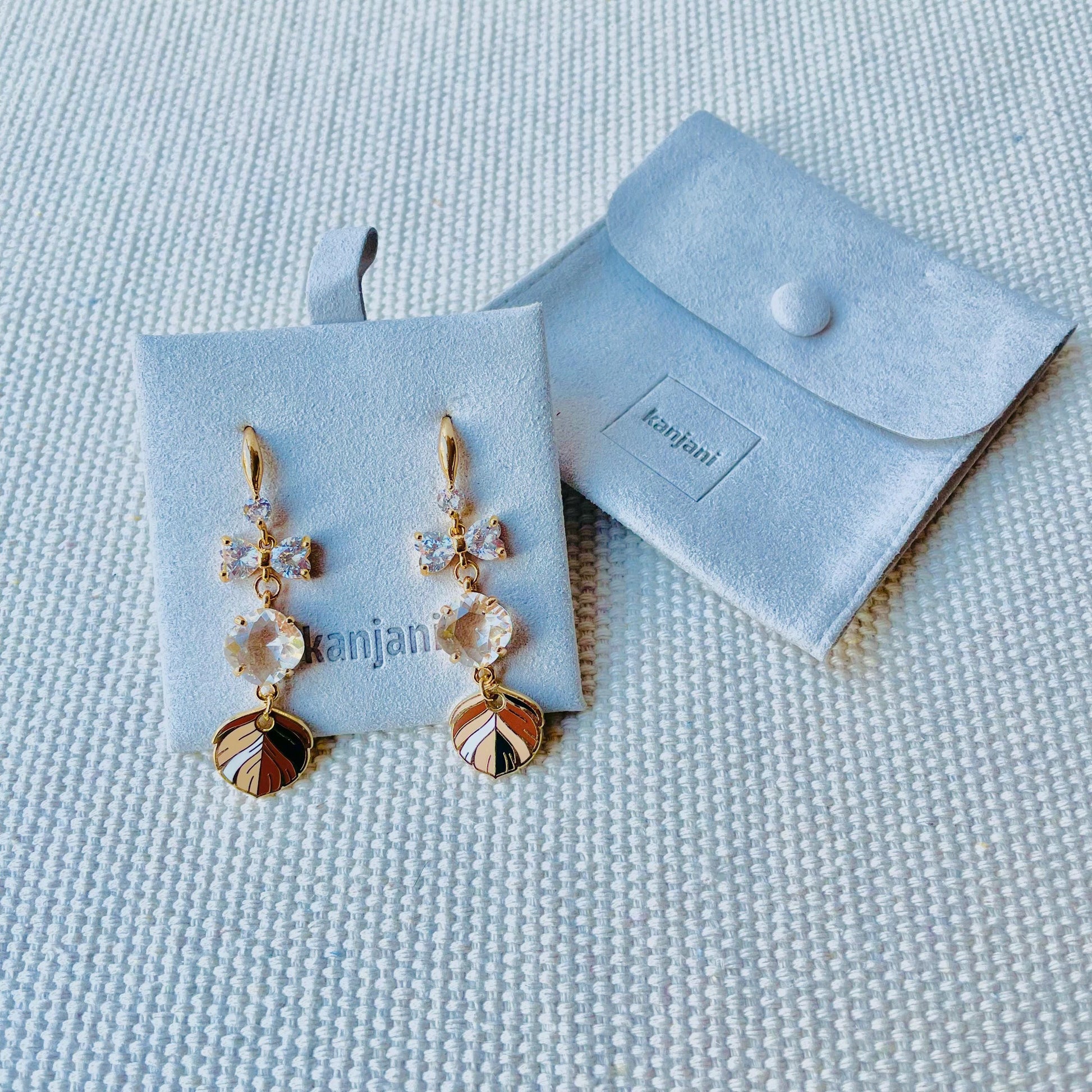 Feather Drop Earrings: Red and Gold with Crystal Bow (Triple Pendant), Advent calendar