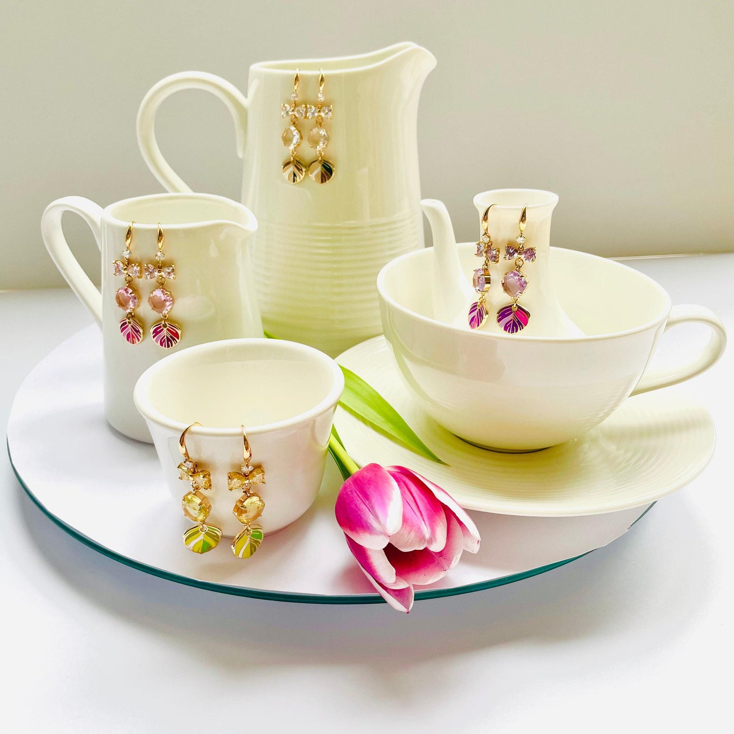 Feather Drop Earrings: Red and Gold with Crystal Bow (Triple Pendant), Advent calendar