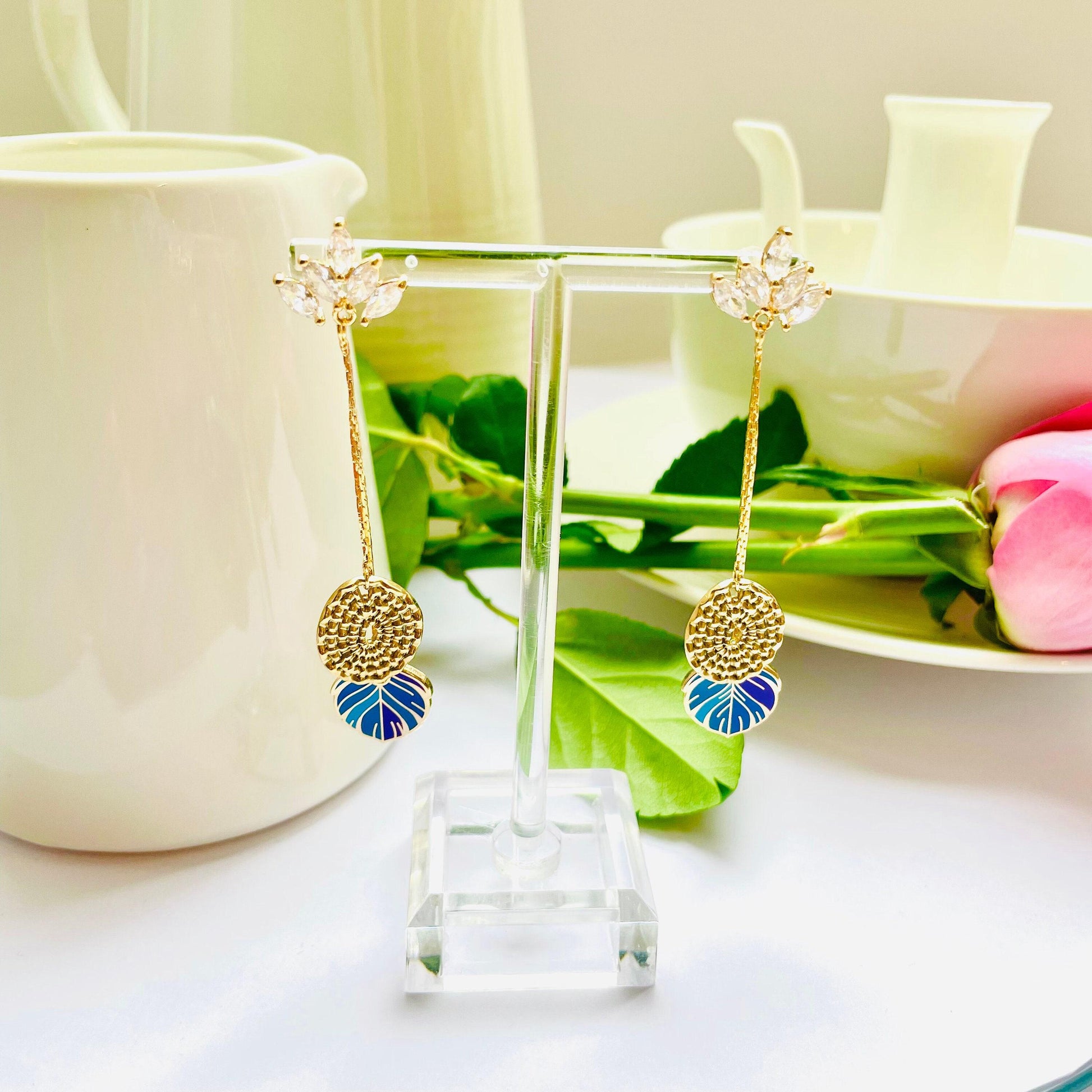 textured spatule blue feather minimalist dangle-drop enamel earrings