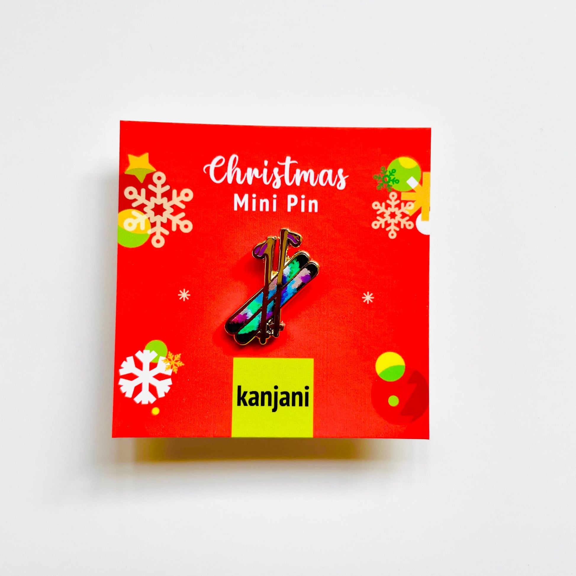 Ski enamel pin
