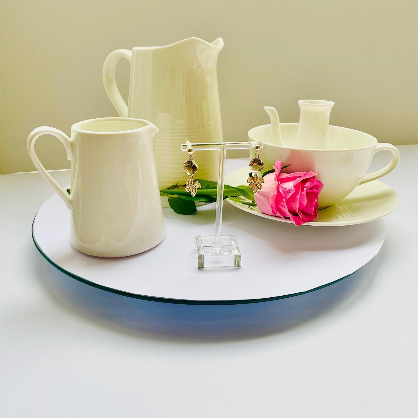 Dangle Feather Earrings: Black Coffee Crystals - Gold Plated Studs, Advent calendar