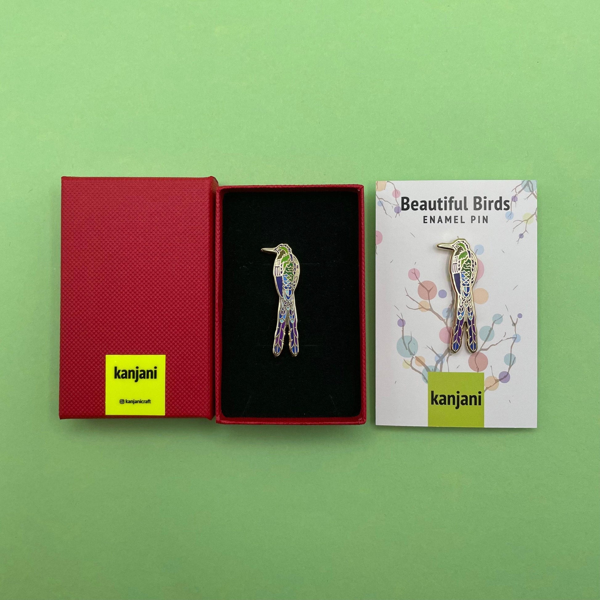 Violet Tailed Sylph enamel pin, bird lapel Badge, tropical Brooch,, Christmas gift, stocking stuffer, Advent calendar