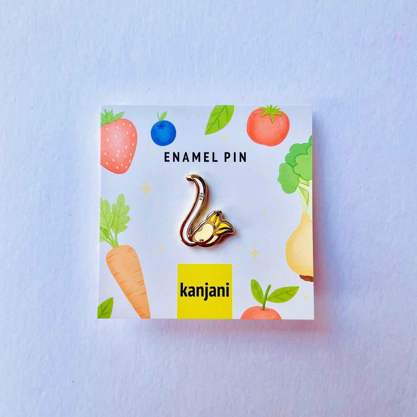 Bean sprout gold hard enamel pin