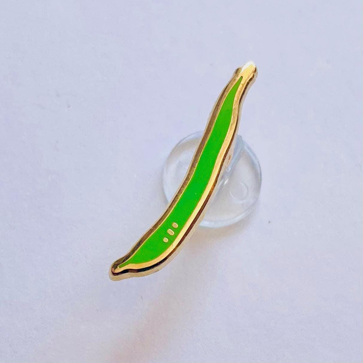 Green bean gold enamel pin lapel badge