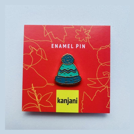 Blue woolly hat  gold hard enamel mini pin
