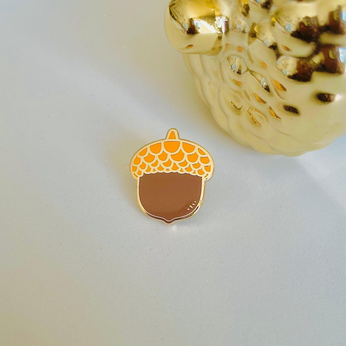 Brown Acorn gold hard enamel mini pin