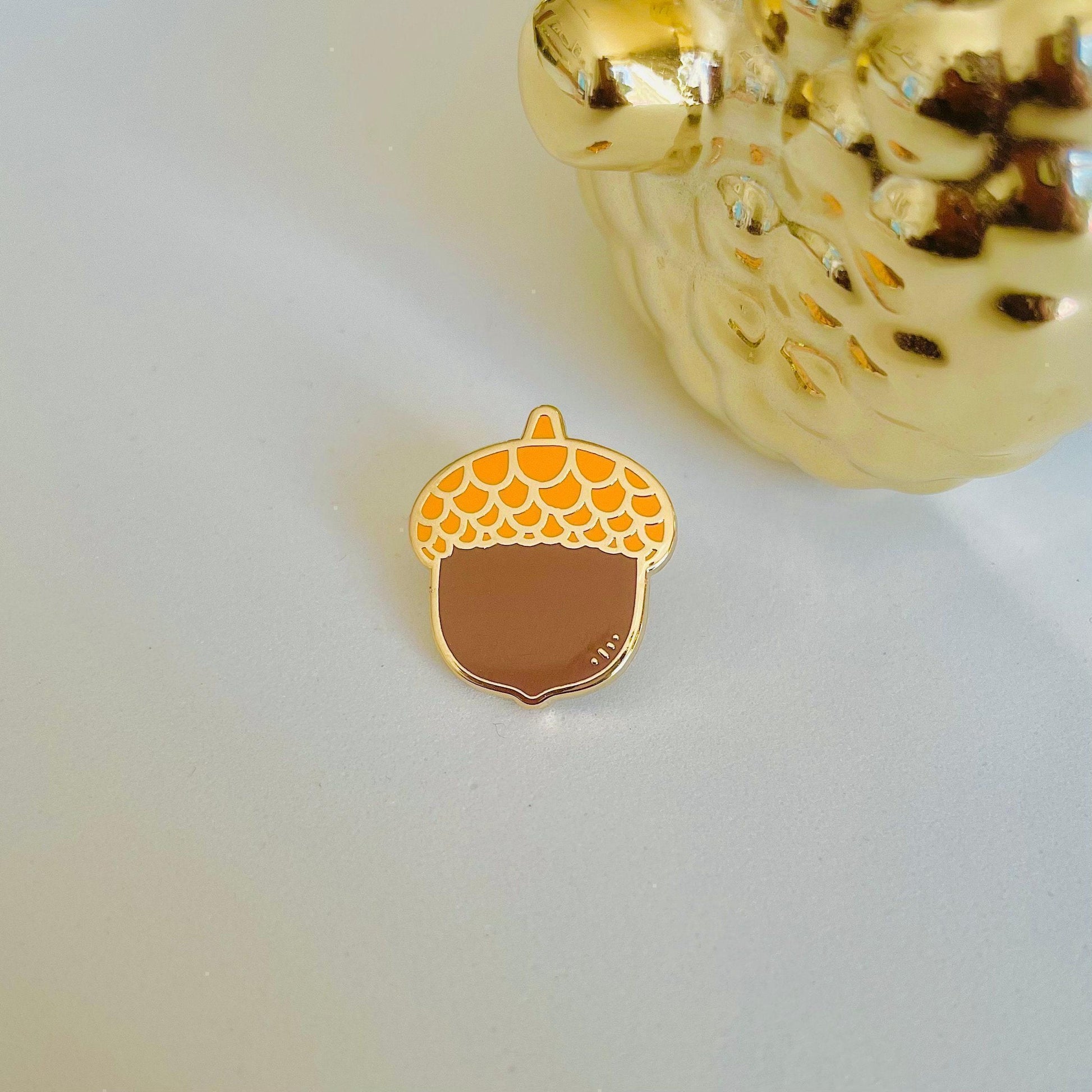 Brown Acorn gold hard enamel mini pin