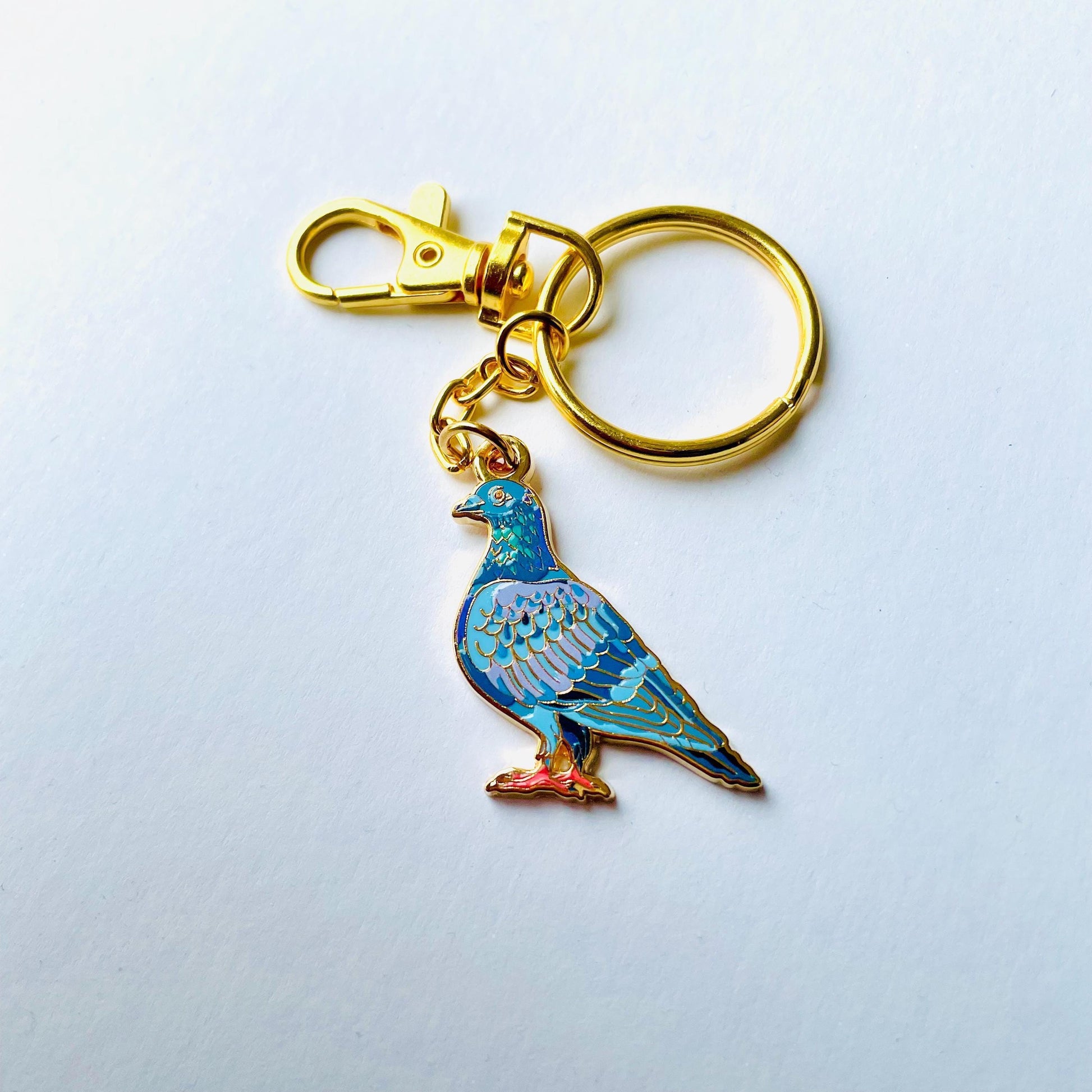 Pigeon Rock Dove gold hard Enamel keychain