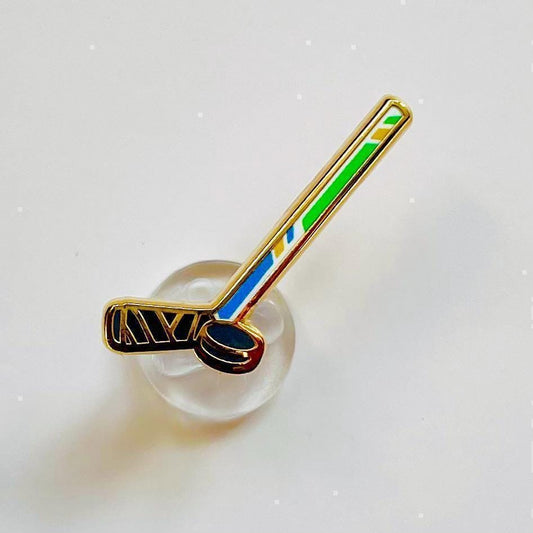 Ice hockey enamel pin