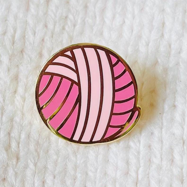 Pink ball of wool yarn gold hard enamel mini pin