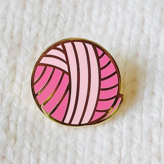 Pink ball of wool yarn gold hard enamel mini pin