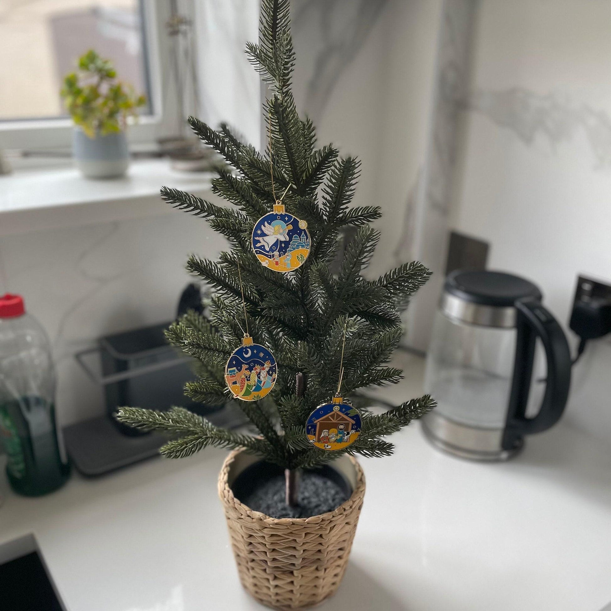 Three Wise Men Enamel Pin - Christmas Tree Ornament and Magnet, Christmas gift, stocking stuffer, Advent calendar