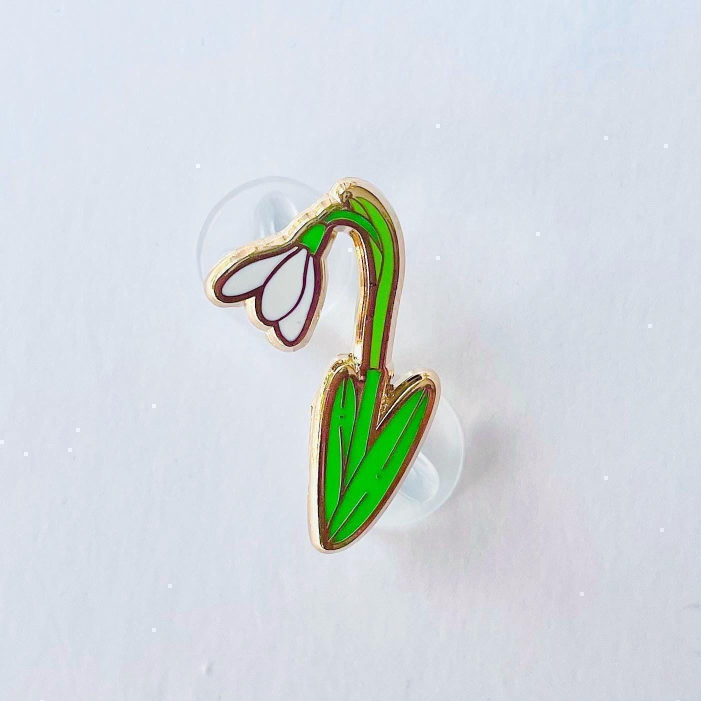 Snowdrop gold hard enamel lapel pin badge
