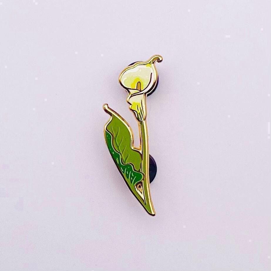 Calla Lily zantedeschia gold hard enamel pin