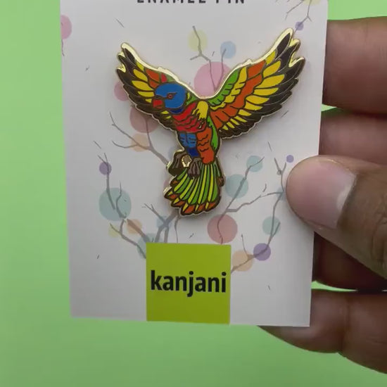 Rainbow Lorikeet Bird Enamel Pin Badge Brooch, Parrot, gift for him, gift for her, Colourful feathers, macaw, exotic bird Gift, Australia