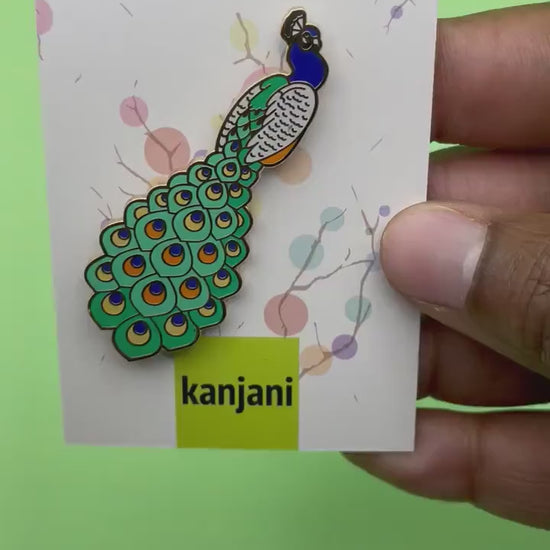 Peacock bird Enamel pin gift badge, Peafowl, Bird lapel pin, pigeon, magpie, gift for her