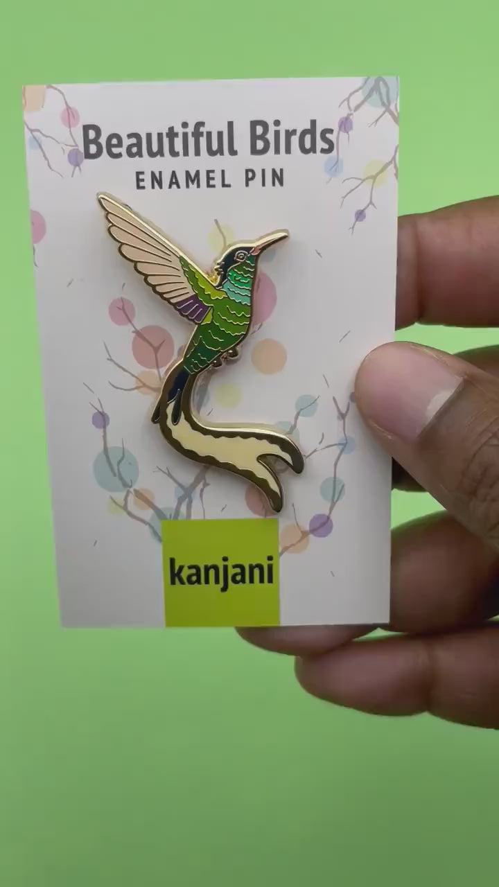 Red-billed Streamer tail Bird Enamel Pin Badge Brooch, Jamaica Doctor bird, Hummingbird, pigeon, Bird-themed jewelry, Gift for her, magpie