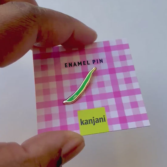 Green Bean Vegetable enamel pin - Vegan Accessory, picnic treat